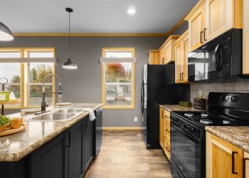 MidCountry_Homes_-_Westlake_Retreat_-_Interior_-_7